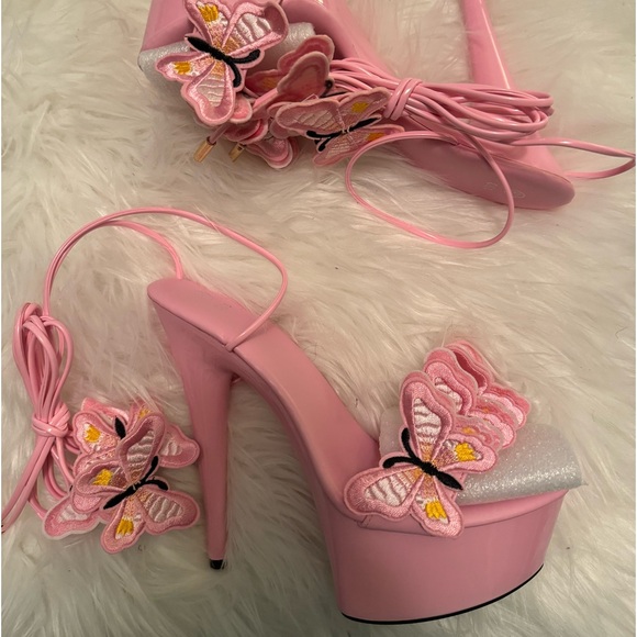 Butterfly lace up heels - Picture 2 of 5